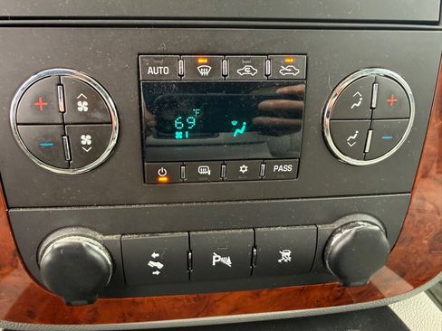 Used 2011 Chevrolet Silverado 1500 LTZ w/ LTZ Plus Package image 20