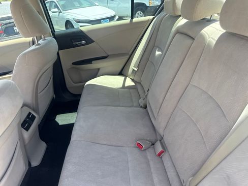 Used 2014 Honda Accord EX image 15