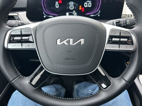 New 2025 Kia Telluride S image 27