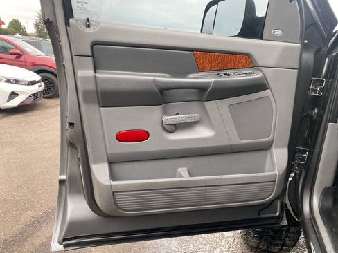 Used 2006 Dodge Ram 3500 Truck Laramie w/ Protection Group AWD/4WD image 10