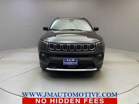 Used 2023 Jeep Compass Limited image 8