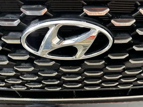 Used 2020 Hyundai Elantra GT w/ Style Package 02 image 10