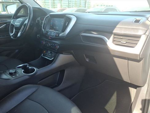 Used 2019 GMC Terrain SLT w/ Preferred Package image 10