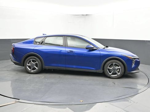 Used 2025 Kia K4 FWD image 4