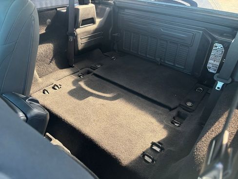 Used 2021 Jeep Wrangler Sport AWD/4WD image 22