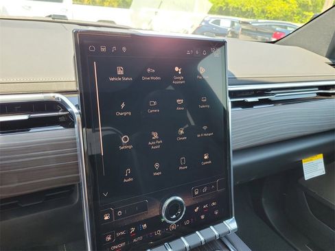 New 2025 GMC Sierra EV Denali image 21