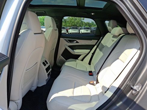 New 2026 Jaguar F-PACE R-Dynamic S image 5