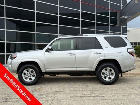 Used 2023 Toyota 4Runner SR5 Premium w/ Moonroof Package AWD/4WD image 6