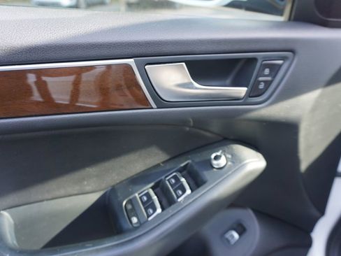 Used 2016 Audi Q5 2.0T Premium w/ Audi MMI Navigation Plus AWD/4WD image 3