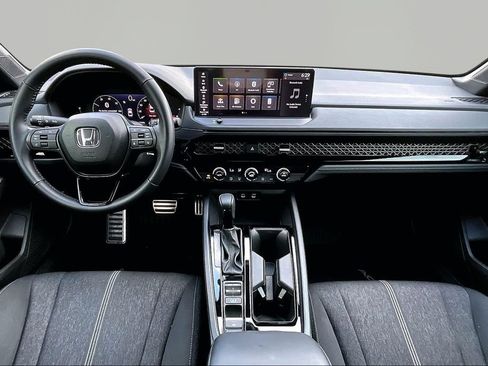 Used 2024 Honda Accord Sport image 7