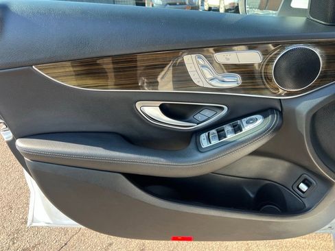 Used 2018 Mercedes-Benz C 300 Sedan image 37