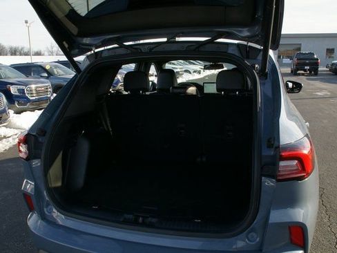 Used 2023 Ford Escape ST-Line Elite image 33