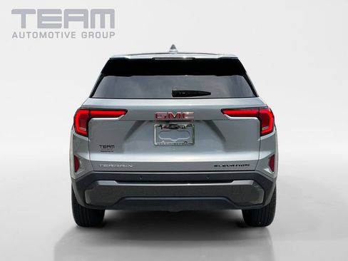 Used 2025 GMC Terrain Elevation FWD image 6