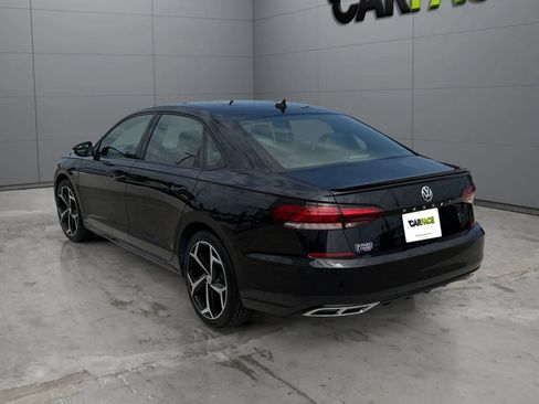 Used 2022 Volkswagen Passat 2.0T R-Line FWD image 7