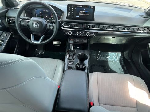 Certified 2025 Honda Civic Sport Touring image 17