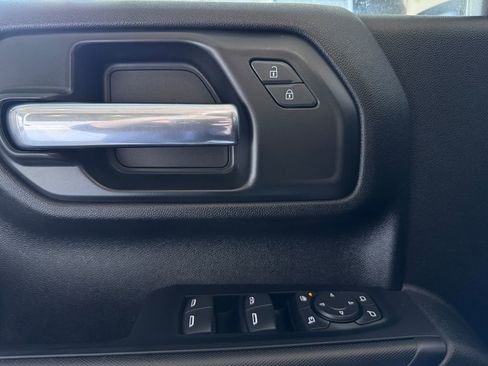 Certified 2024 Chevrolet Silverado 2500 Custom w/ Custom Value Package AWD/4WD image 23