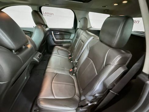 Used 2012 GMC Acadia SLT AWD/4WD image 25