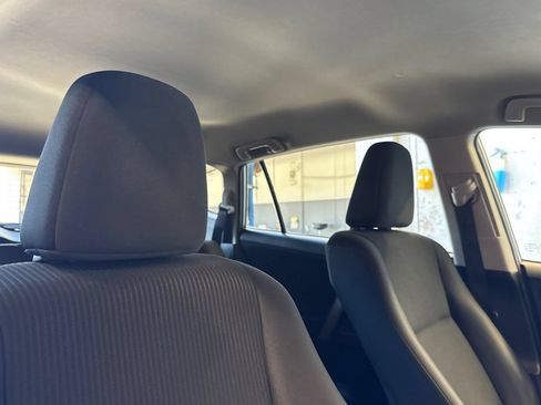 Certified 2017 Toyota RAV4 LE w/ Carpet Mat Package FWD image 22