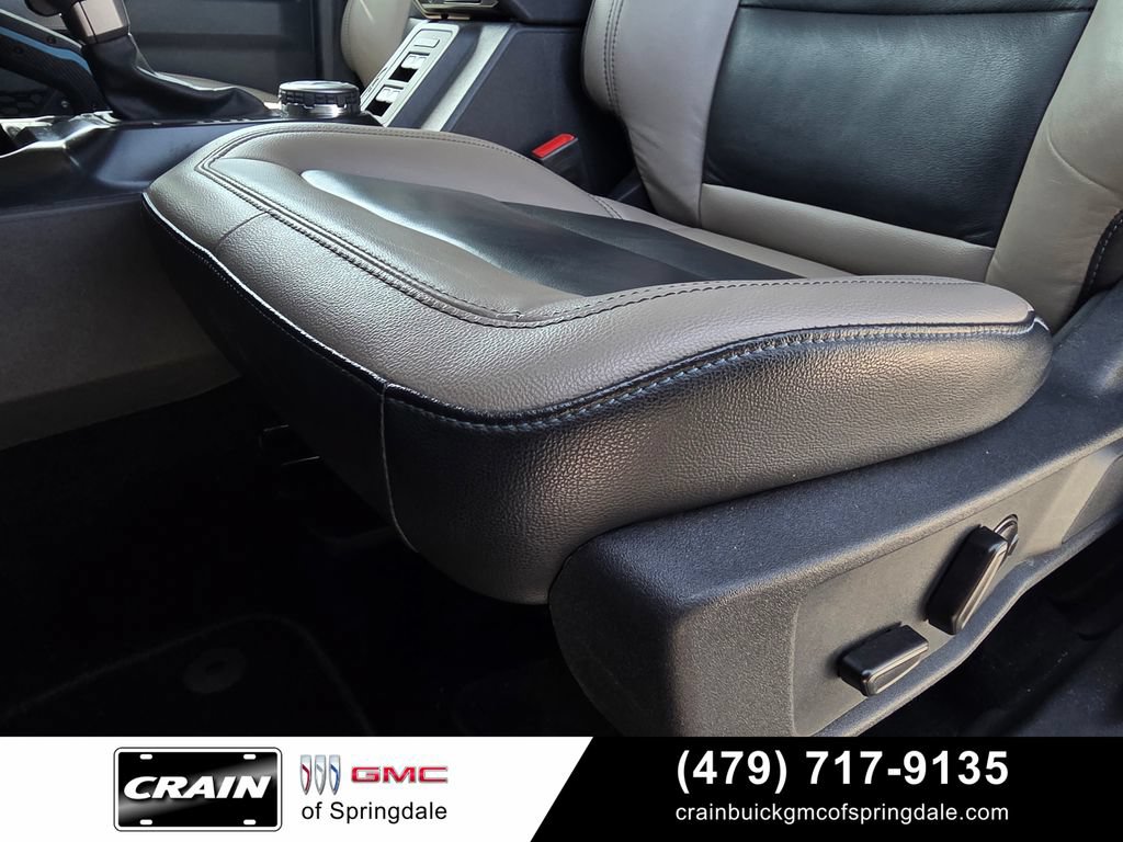 Used 2024 Ford Bronco Wildtrak AWD/4WD image 23