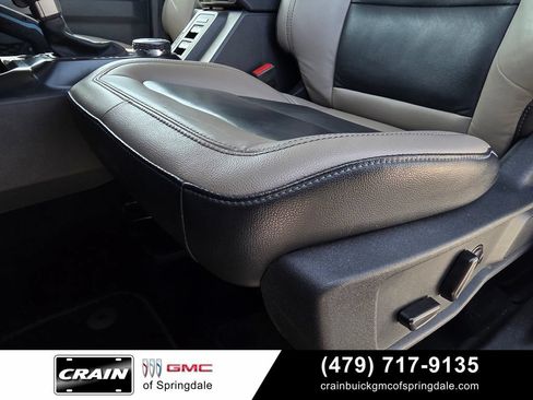 Used 2024 Ford Bronco Wildtrak AWD/4WD image 23