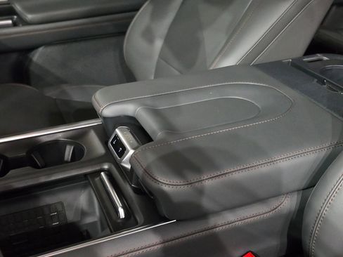 New 2025 Ford Expedition Max Active AWD/4WD image 39