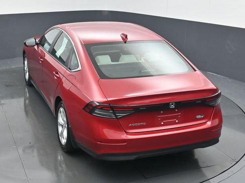 Certified 2024 Honda Accord LX image 18