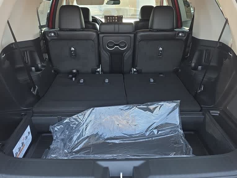 New 2026 Honda Pilot Touring image 21