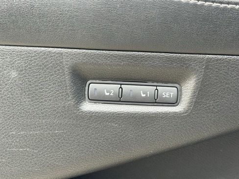 Used 2017 Nissan Murano Platinum w/ Platinum Technology Package image 11