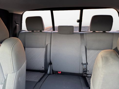 Used 2016 Toyota Tundra SR5 image 12