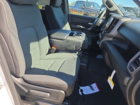 New 2026 RAM 1500 Express image 35