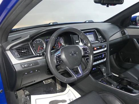 Used 2018 Hyundai Sonata Sport image 22