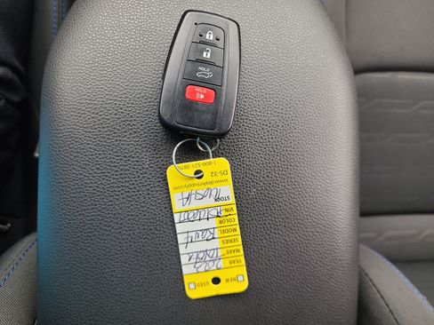 Used 2023 Toyota RAV4 SE w/ Convenience Package AWD/4WD image 36