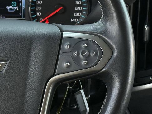 Used 2018 Chevrolet Silverado 1500 LT w/ Texas Edition image 15