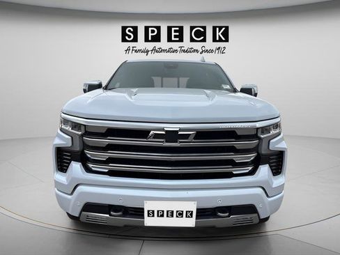 New 2026 Chevrolet Silverado 1500 High Country AWD/4WD image 8