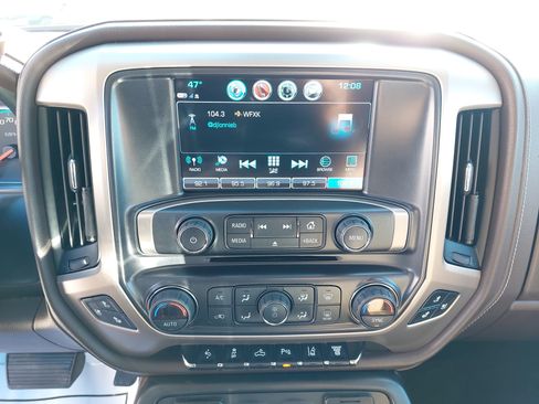 Used 2018 GMC Sierra 3500 Denali w/ Duramax Plus Package image 24