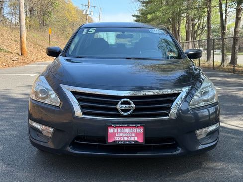 Used 2015 Nissan Altima 2.5 S w/ Power Driver Seat Package FWD image 2