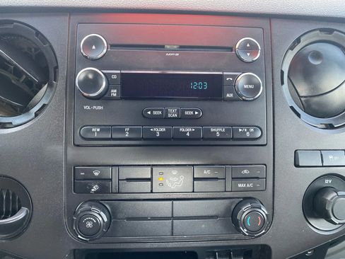 Used 2011 Ford F250 XL image 13