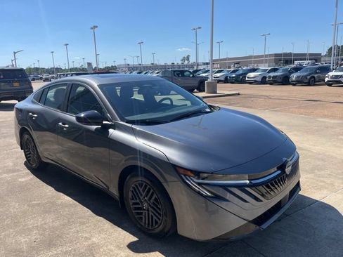 New 2026 Nissan Sentra SV w/ SV Convenience Package FWD image 5