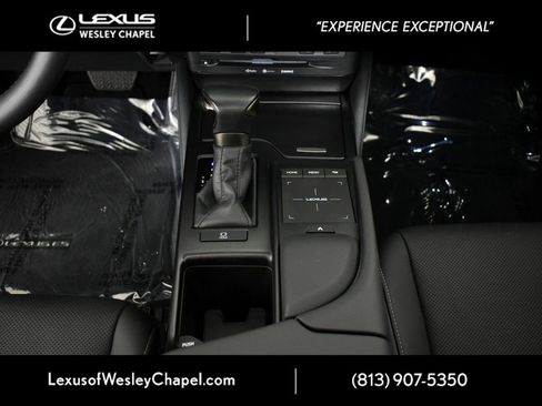 Used 2022 Lexus ES 350 350 w/ Premium Package image 30