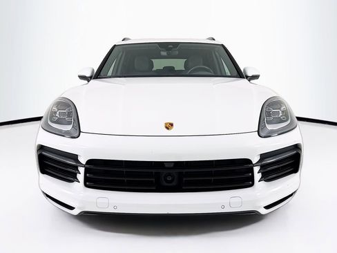 Certified 2023 Porsche Cayenne image 10