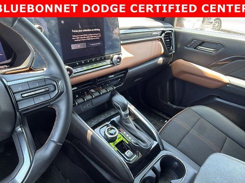 Used 2024 GMC Canyon AT4 w/ Technology Package AWD/4WD image 27