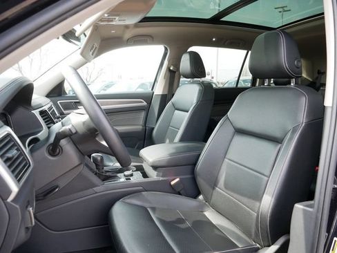 Certified 2023 Volkswagen Atlas SEL AWD/4WD image 15