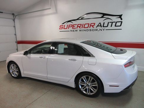 Used 2016 Lincoln MKZ AWD w/ Equipment Group 200A Select image 4