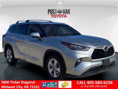 Used 2020 Toyota Highlander LE