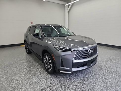 Used 2026 INFINITI QX60 Pure w/ Cargo Package FWD image 7