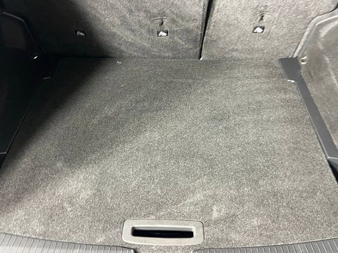 Used 2023 Nissan Rogue SV w/ SV Premium B Package image 37