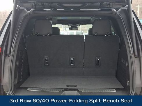 Used 2023 GMC Yukon AT4 image 33