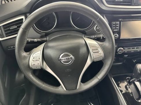 Used 2015 Nissan Rogue SL w/ SL Premium Package AWD/4WD image 23