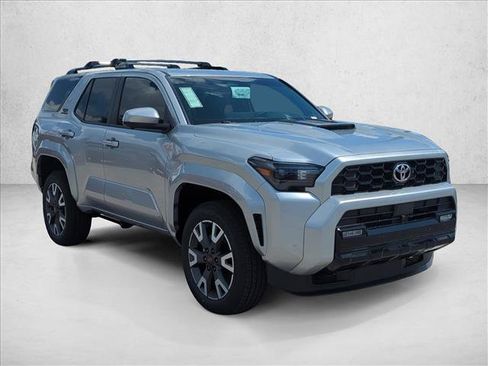 Used 2026 Toyota 4Runner TRD Sport Premium AWD/4WD image 3