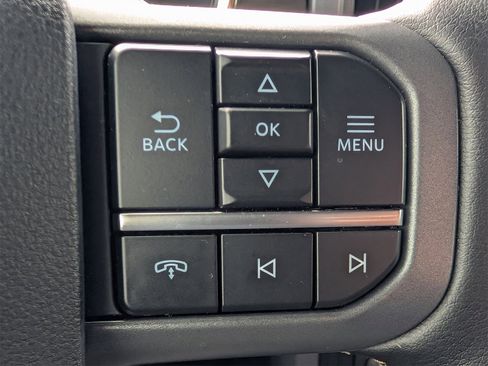 Used 2025 Ford F150 Lariat w/ Equipment Group 501A Mid image 23